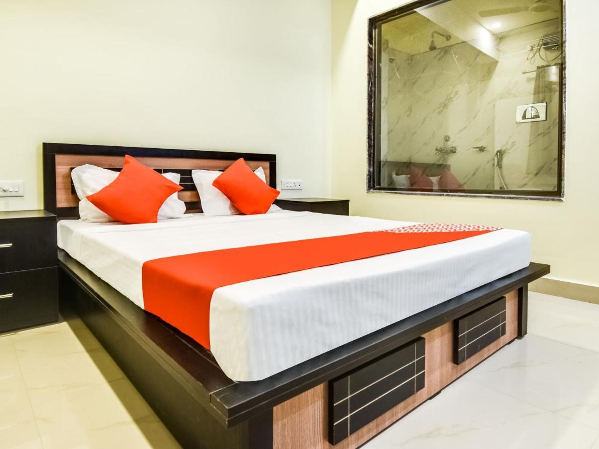 Oyo 74116 Hotel Feel Good Puri Ngoại thất bức ảnh